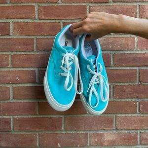 Converse Cons sneakers